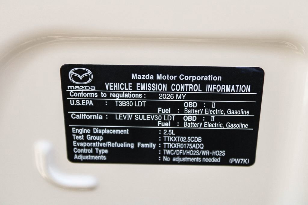 New 2026 MAZDA CX-90 Plug-In Hybrid w/ Preferred image 13
