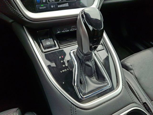 Used 2023 Subaru Outback Touring AWD/4WD image 19