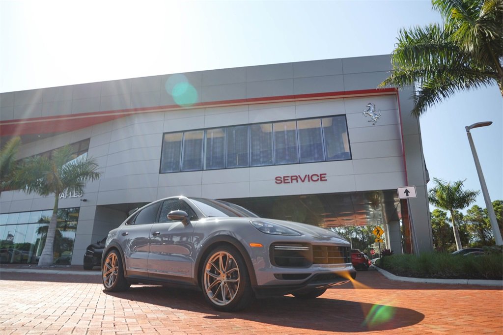 Used 2023 Porsche Cayenne Turbo GT image 22