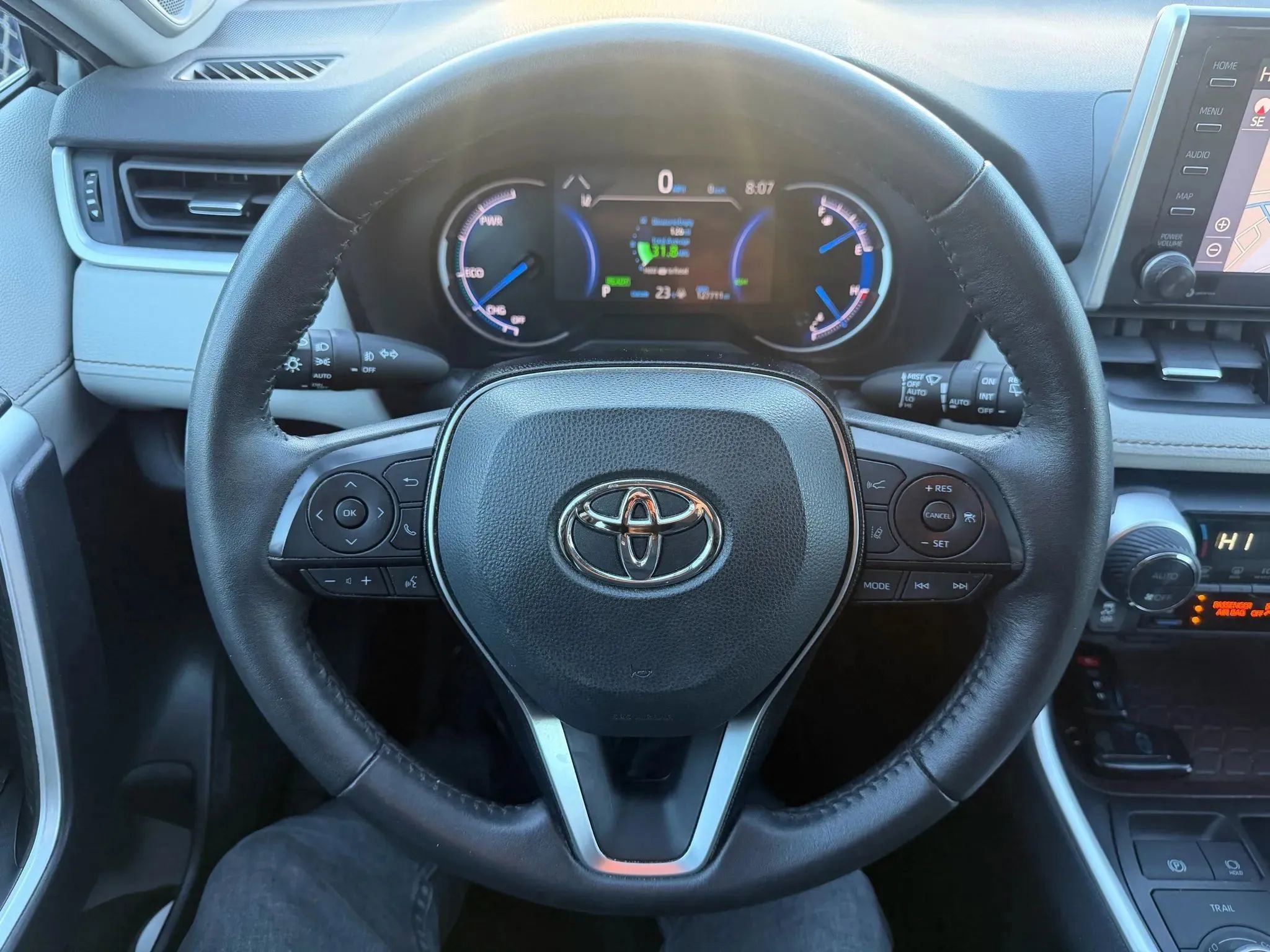 Used 2020 Toyota RAV4 Limited w/ Limited Grade Weather Package image 12