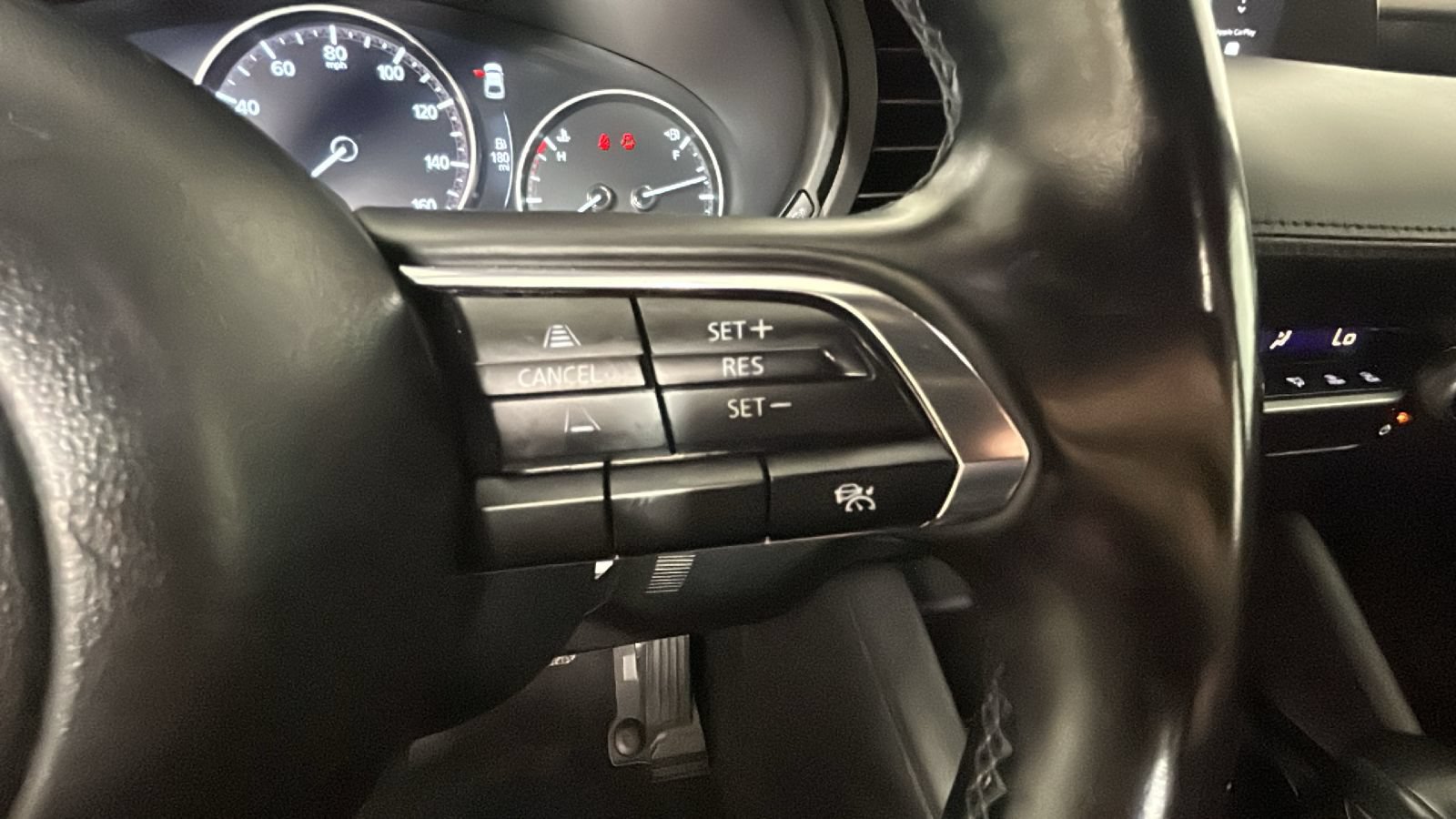 Used 2025 MAZDA MAZDA3 s Sport FWD image 19