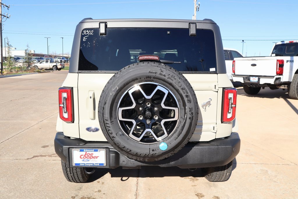 New 2025 Ford Bronco Outer Banks image 22