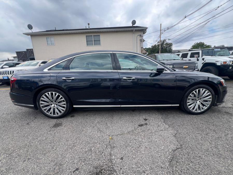 Used 2019 Audi A8 L 3.0T w/ Executive Package image 3