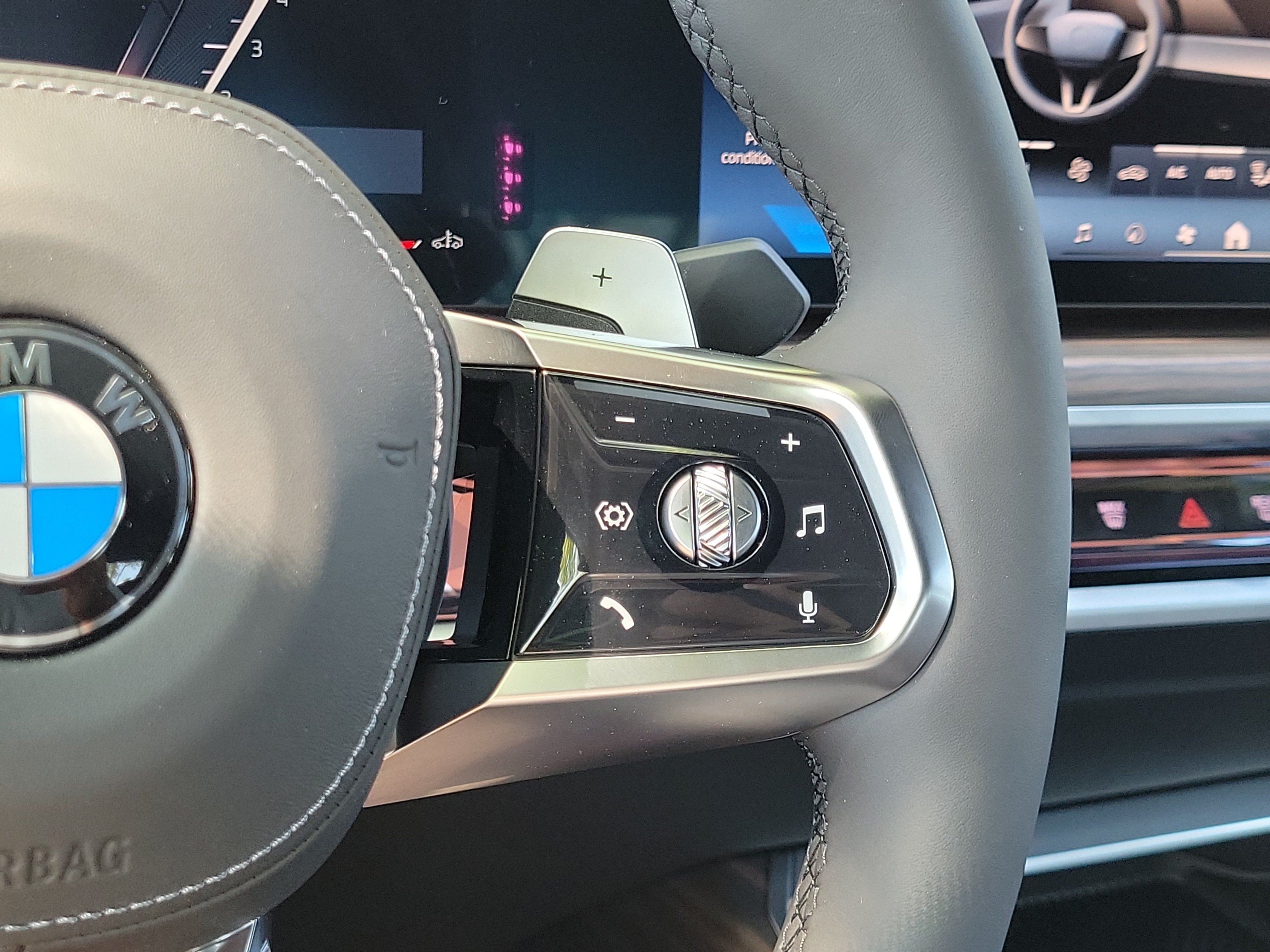 New 2026 BMW 740i RWD image 20