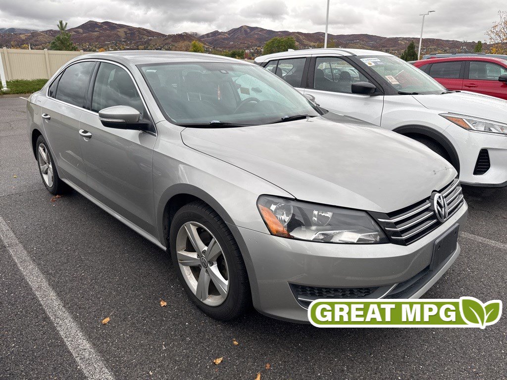 Used 2014 Volkswagen Passat 1.8T SE
