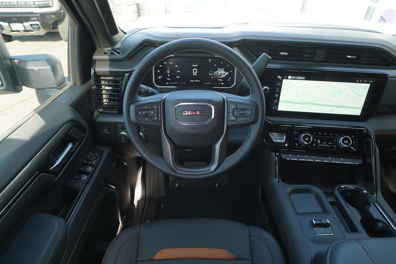 New 2026 GMC Sierra 2500 AT4 w/ AT4 Premium Plus Package AWD/4WD image 9