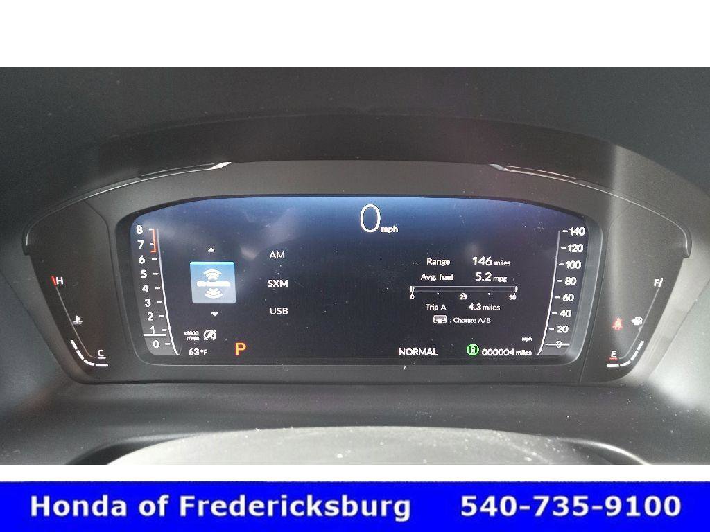 Certified 2025 Honda Pilot Black Edition image 13