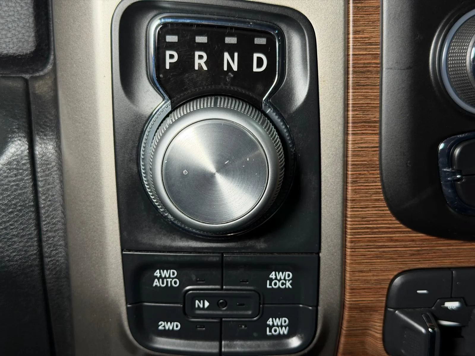 Used 2015 RAM 1500 Laramie w/ Convenience Group AWD/4WD image 35