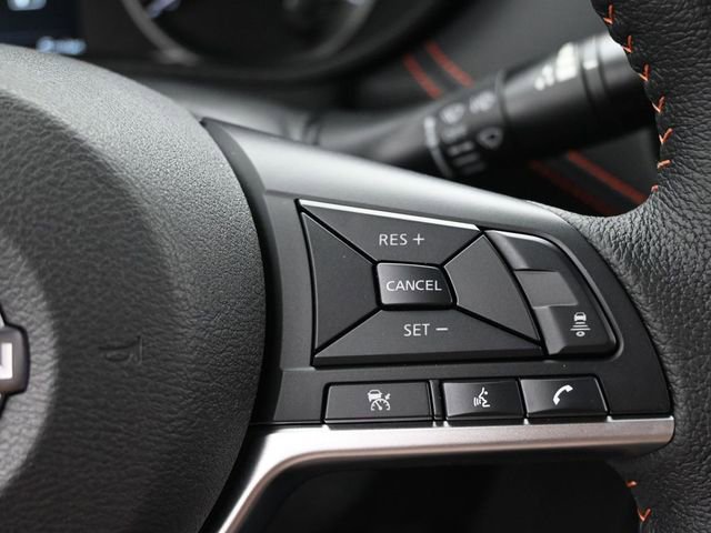 New 2025 Nissan Versa SR w/ Trunk Package FWD image 17