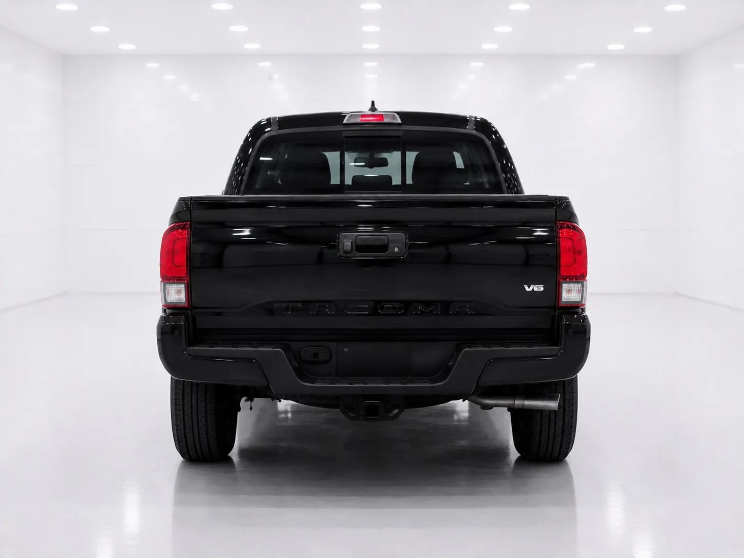 Used 2019 Toyota Tacoma TRD Off-Road AWD/4WD image 4
