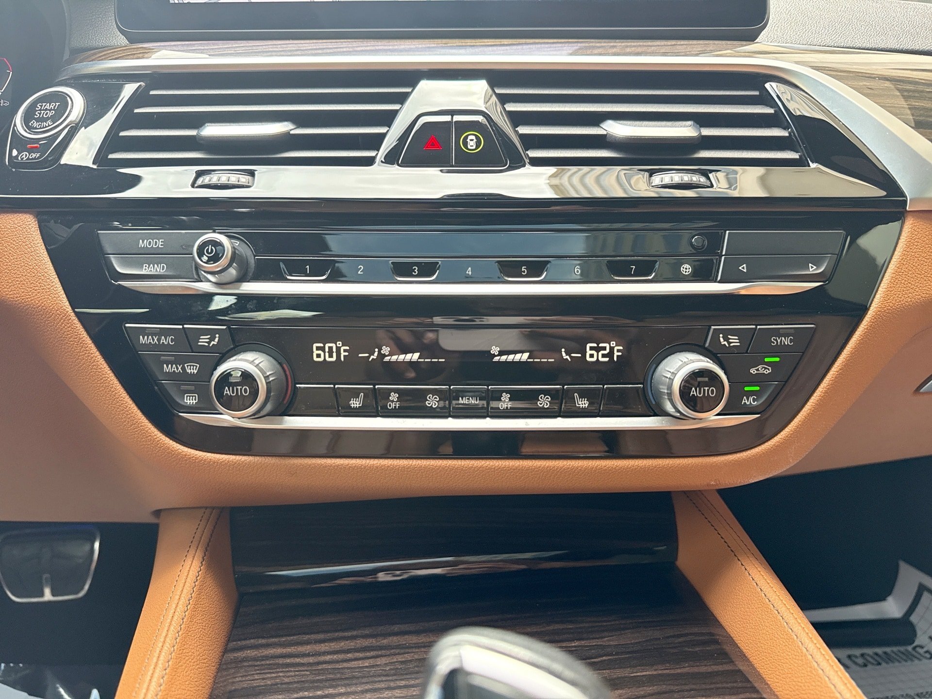 Used 2021 BMW 530i RWD image 17