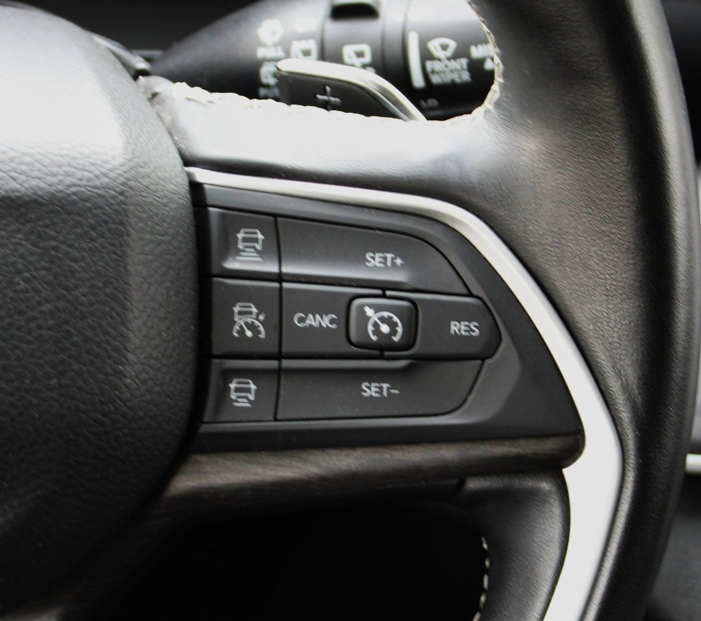 Used 2022 Jeep Grand Cherokee L Limited image 36