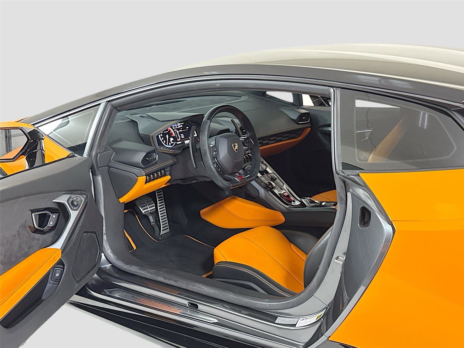 Used 2017 Lamborghini Huracan LP 580-2 image 12