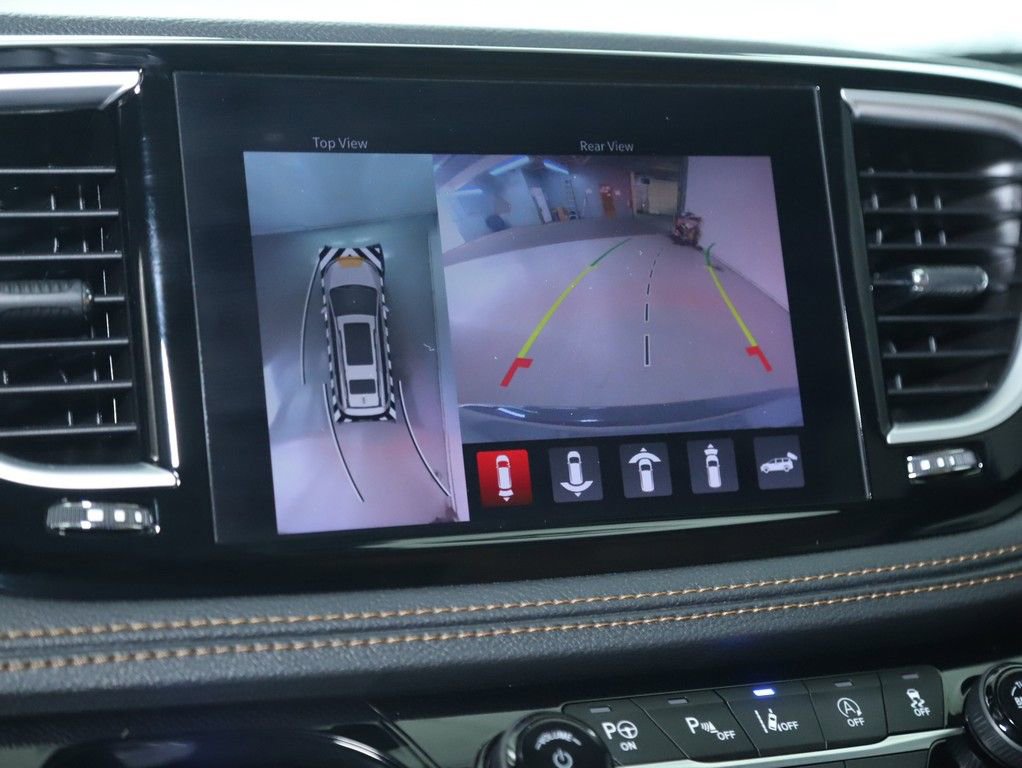 Used 2022 Chrysler Pacifica Pinnacle image 41