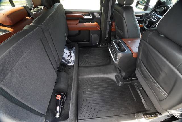 Used 2024 GMC Sierra 2500 Denali Ultimate image 35