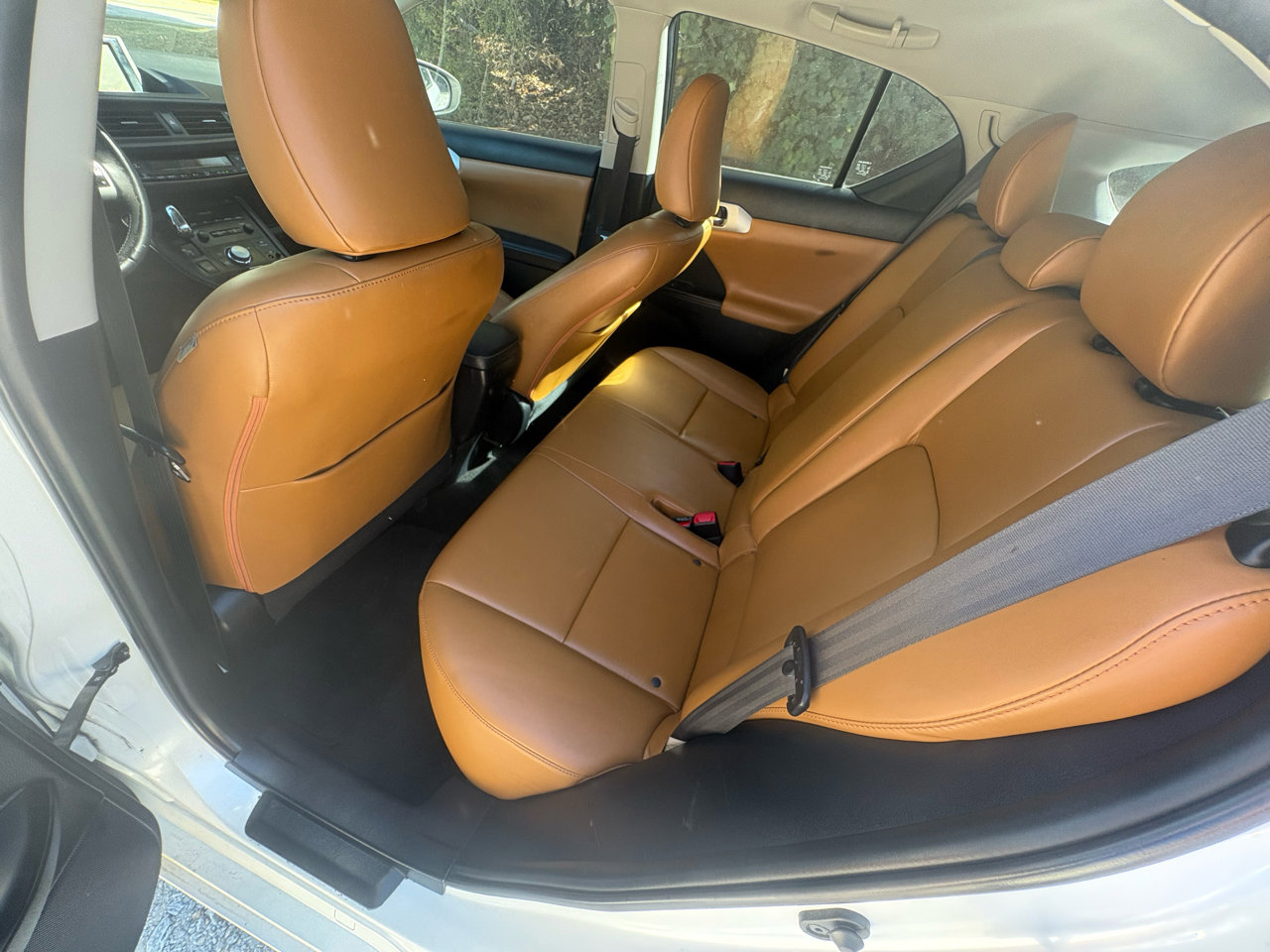 Used 2011 Lexus CT 200h image 12