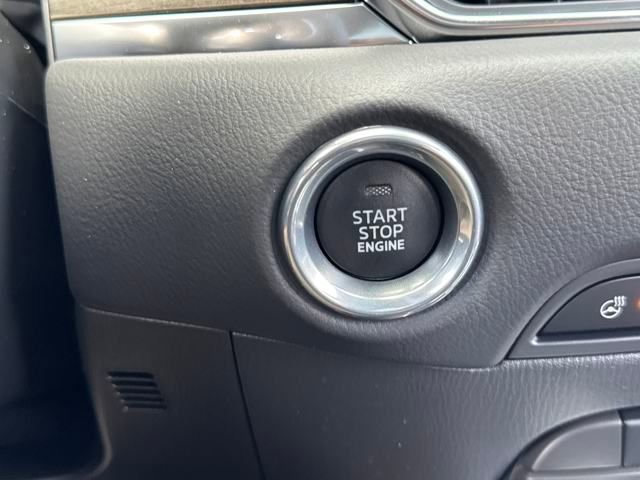 New 2025 MAZDA CX-5 Signature image 17