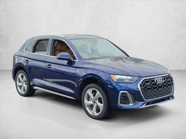 Used 2024 Audi Q5 2.0T Premium Plus w/ Premium Plus Package AWD/4WD image 3