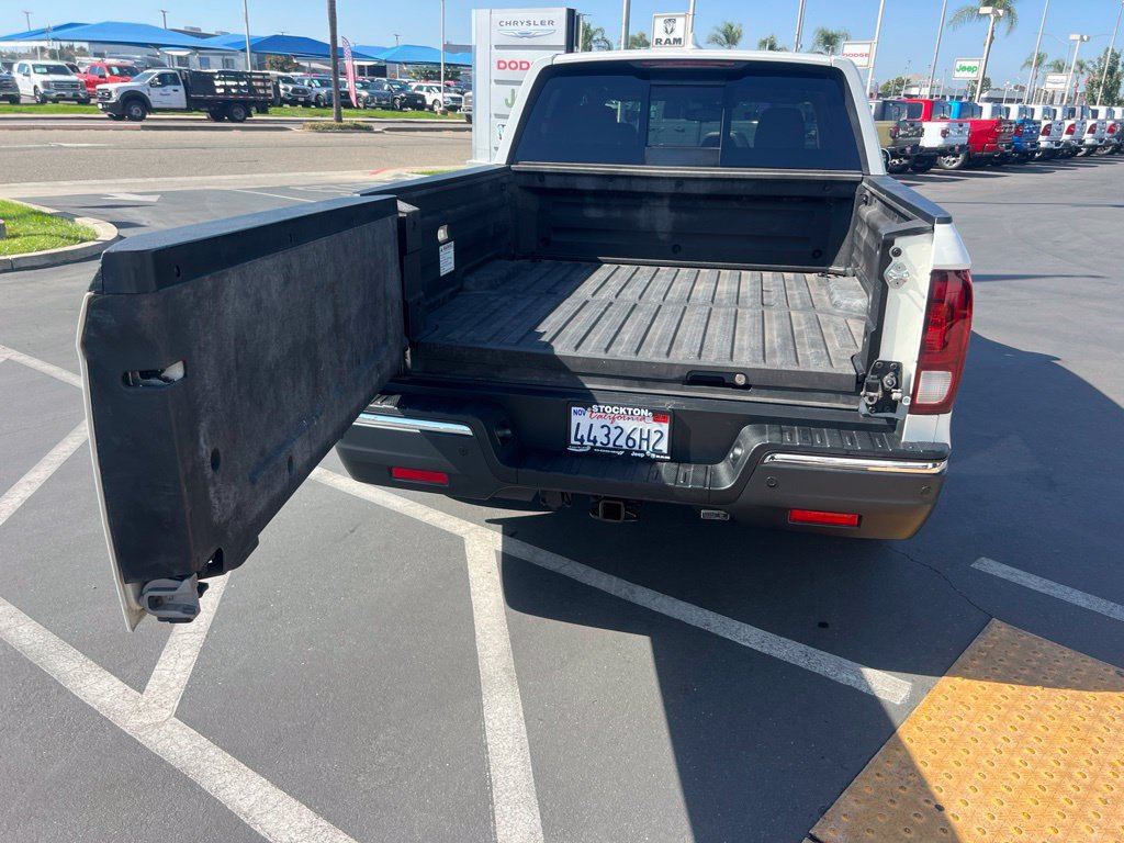 Used 2018 Honda Ridgeline RTL-E image 14