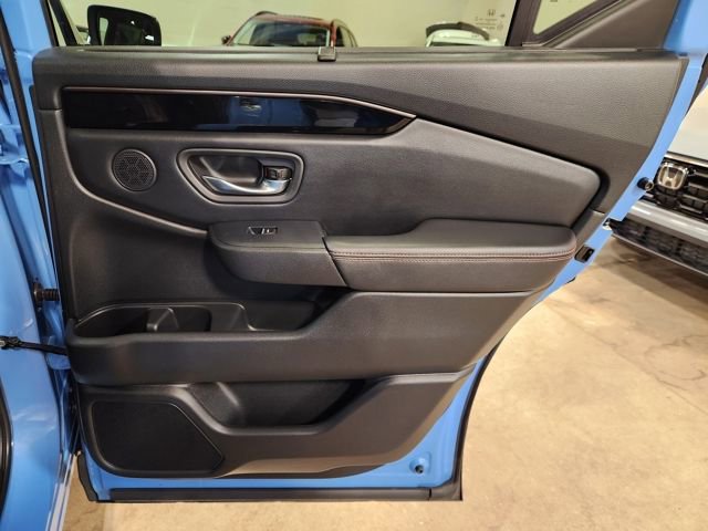 Certified 2023 Honda Pilot TrailSport image 32