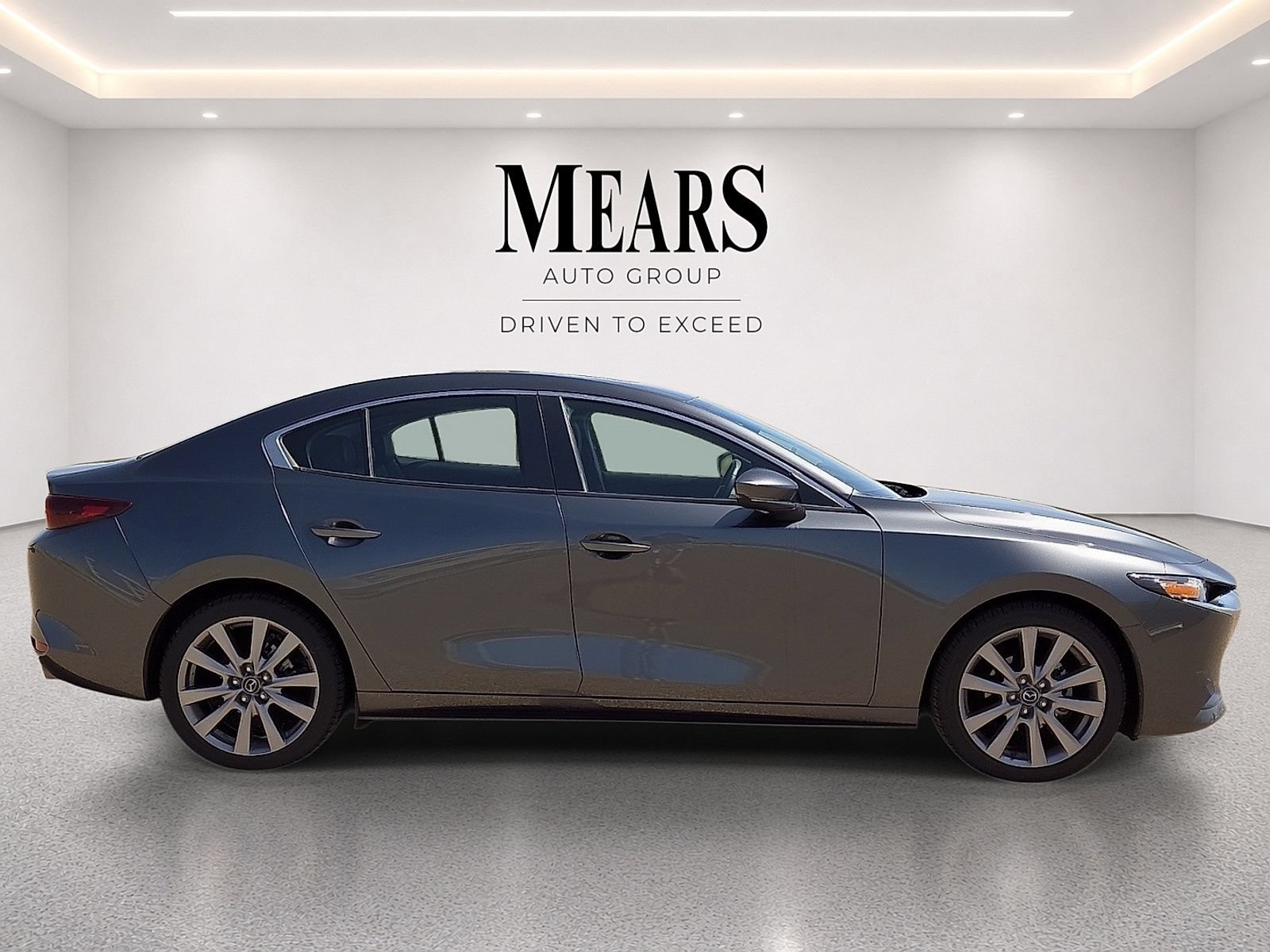 Used 2024 MAZDA MAZDA3 s FWD image 6