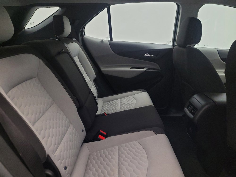 Used 2018 Chevrolet Equinox LS FWD image 19