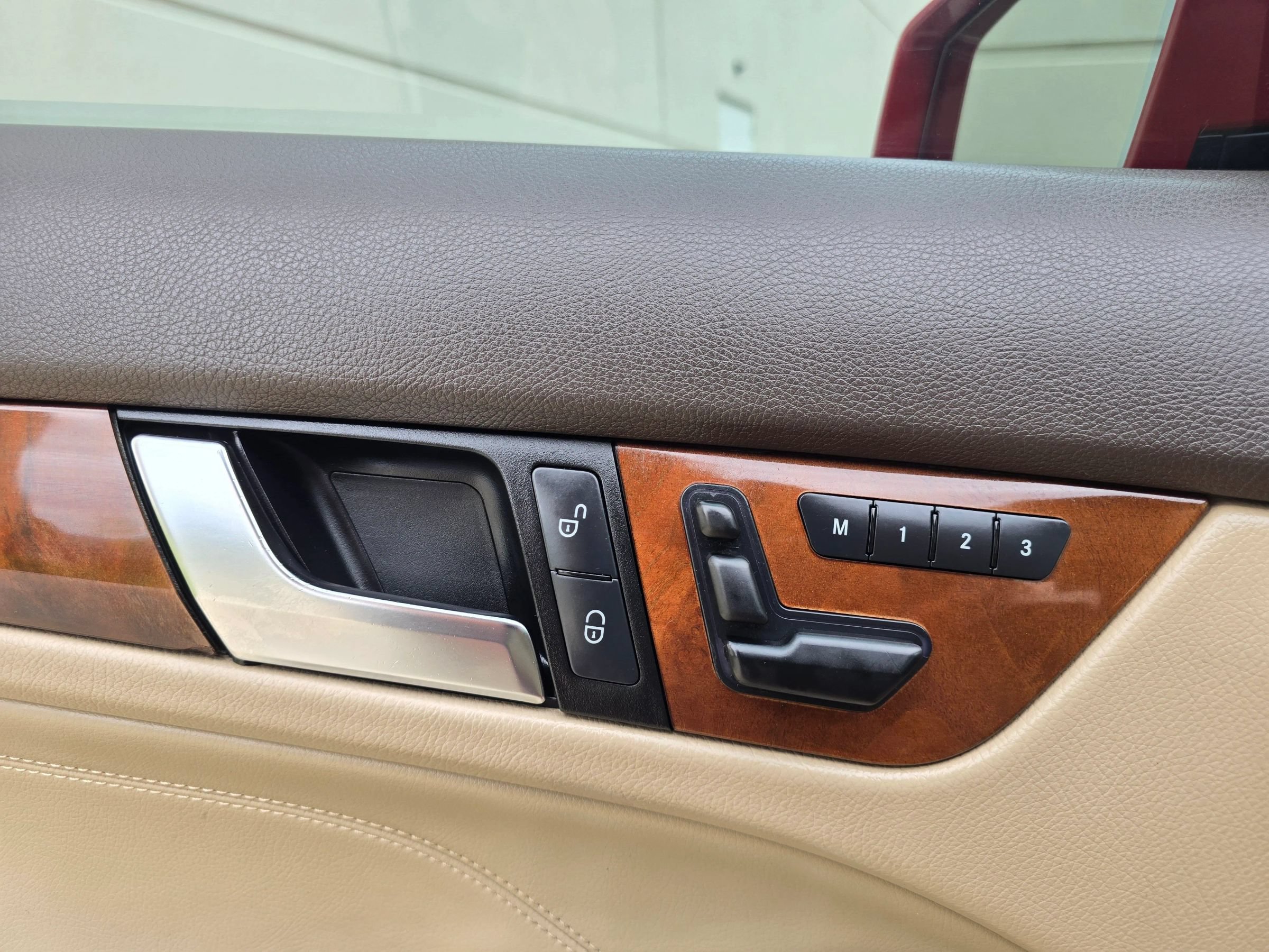 Used 2012 Mercedes-Benz C 250 Coupe image 19