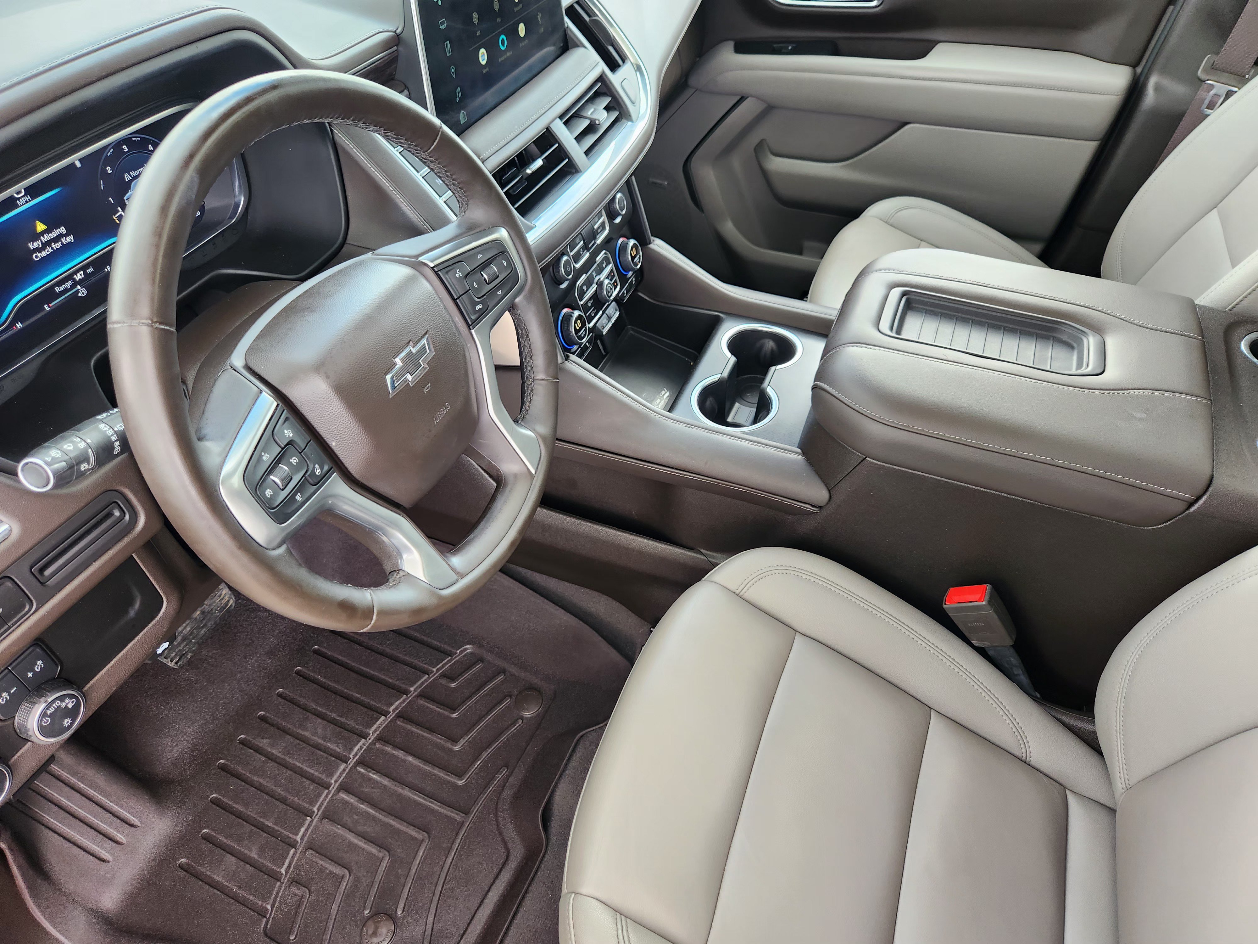 Used 2023 Chevrolet Tahoe Z71 w/ Luxury Package AWD/4WD image 14