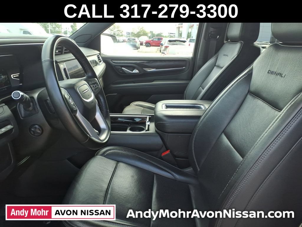 Used 2024 GMC Yukon XL Denali AWD/4WD image 17