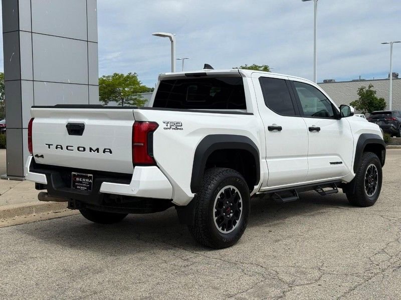 Used 2024 Toyota Tacoma TRD Off-Road w/ TRD Off Road Upgrade Package AWD/4WD video 2