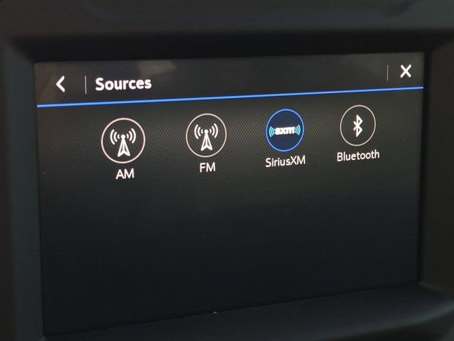 Used 2022 Chevrolet Silverado 2500 Custom w/ Custom Value Package image 4