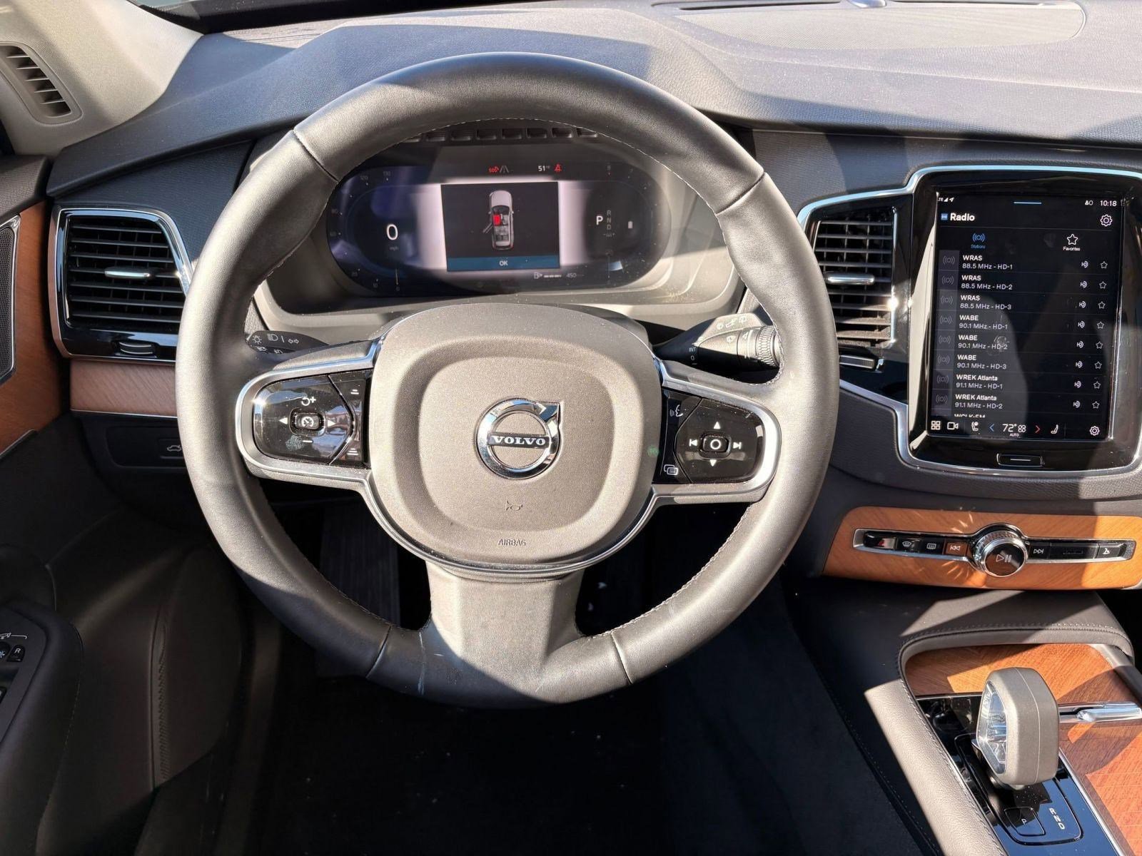 Certified 2025 Volvo XC90 B6 Plus image 24