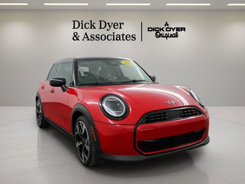 Used 2025 MINI Cooper S image 11