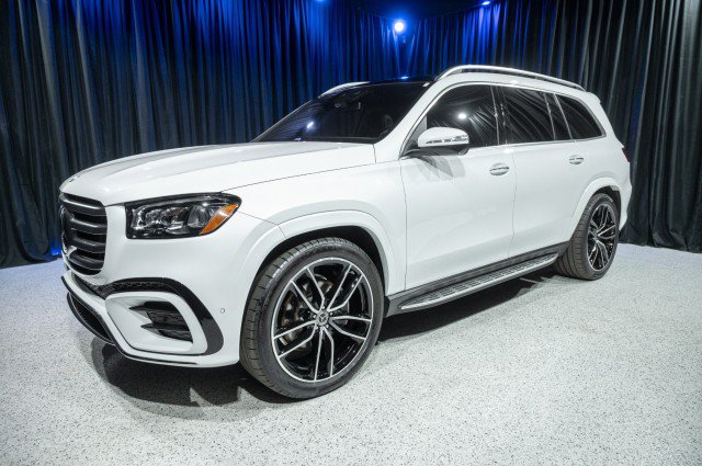 Used 2025 Mercedes-Benz GLS 580 4MATIC