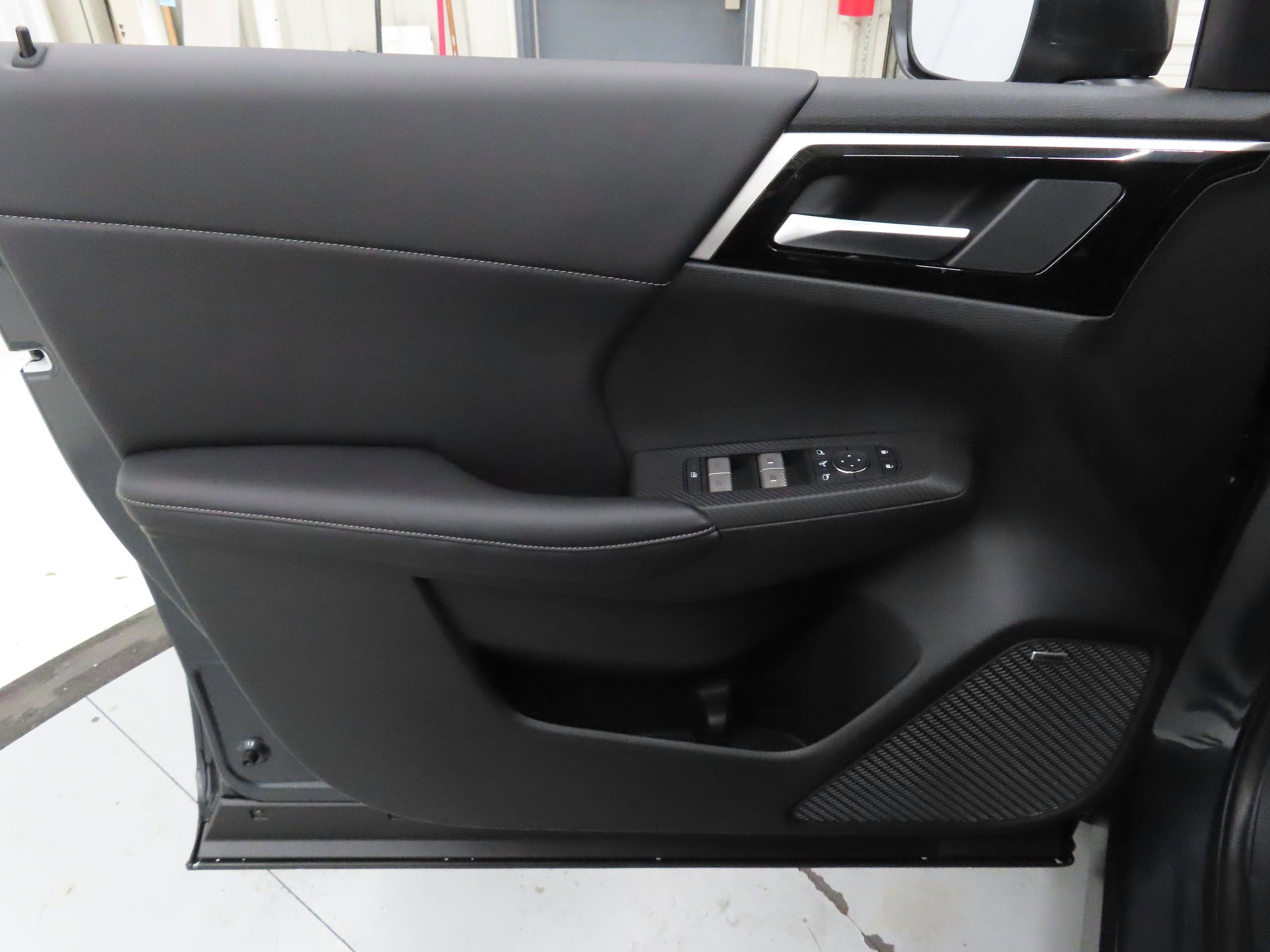 New 2026 Mitsubishi Outlander SE AWD/4WD image 10