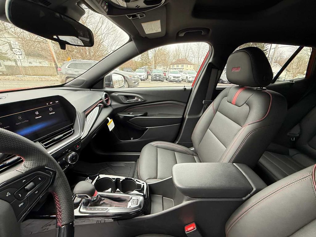 New 2026 Chevrolet Trax RS w/ Sunroof Package image 14