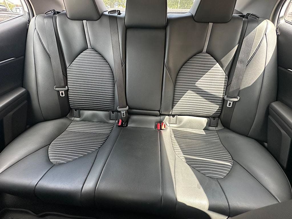 Certified 2021 Toyota Camry SE FWD image 25