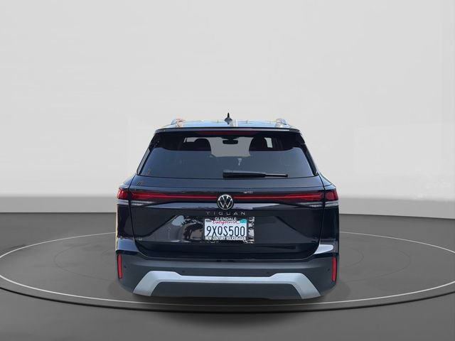 Certified 2026 Volkswagen Tiguan S FWD image 4