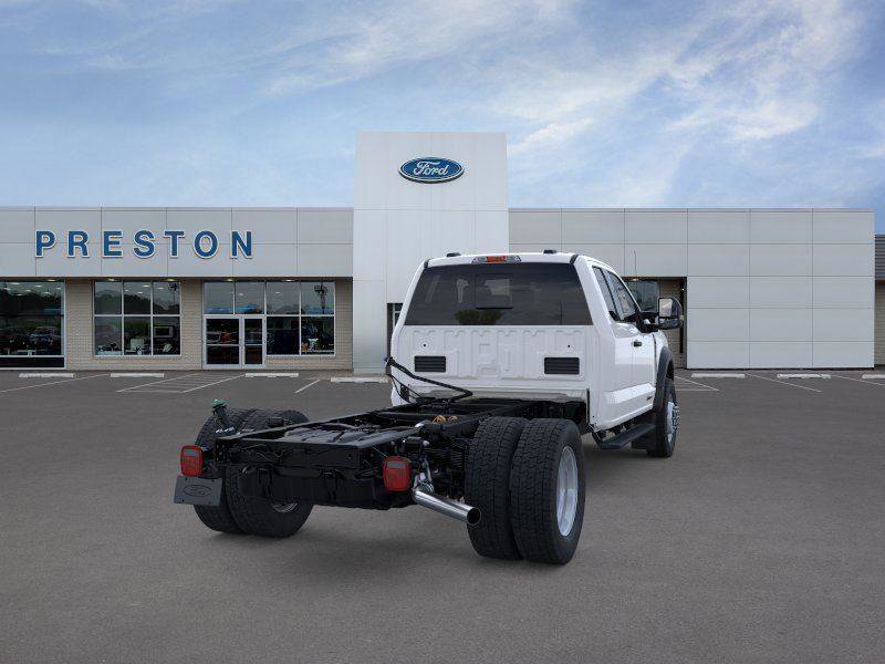 New 2026 Ford F550 4x4 Supercab Super Duty image 6