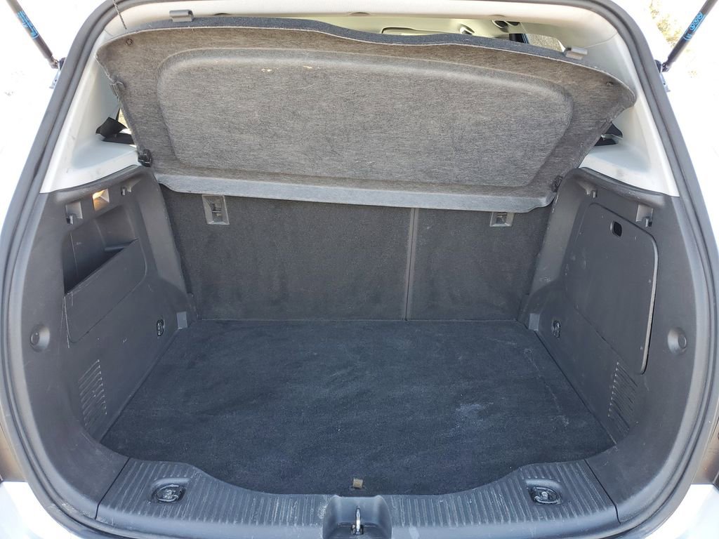 Used 2019 Chevrolet Trax LT w/ LT Convenience Package image 29