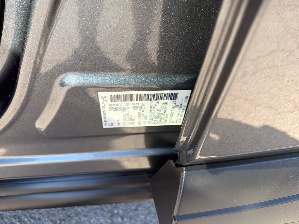 Used 2023 Nissan Rogue S AWD/4WD image 23