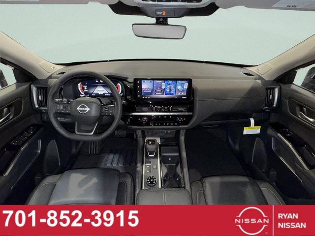 New 2026 Nissan Pathfinder SL image 10