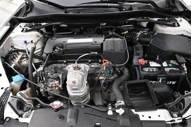 Used 2015 Honda Accord EX-L image 18