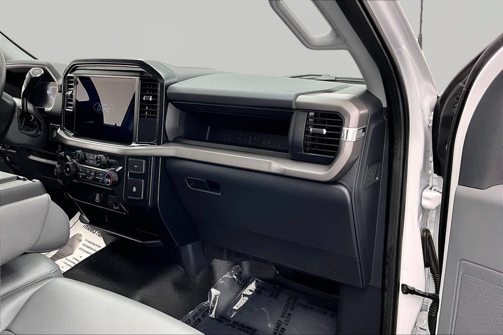 Used 2025 Ford F150 XL RWD image 15