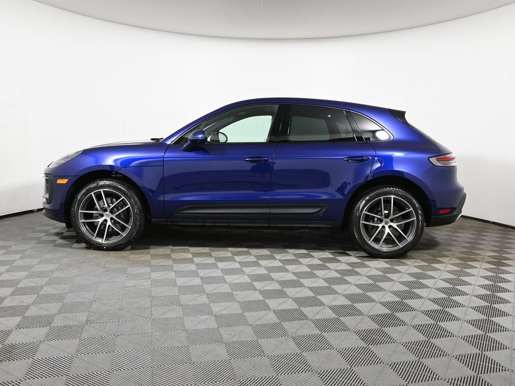 New 2026 Porsche Macan AWD/4WD image 2