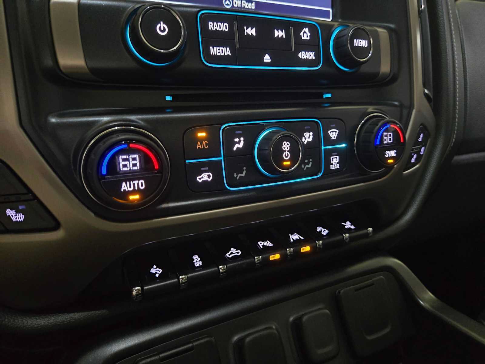 Used 2017 GMC Sierra 1500 Denali w/ Denali Ultimate Package AWD/4WD image 31