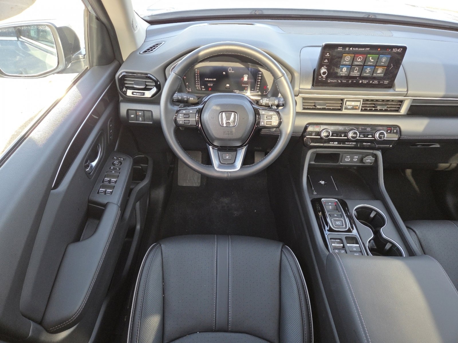 Used 2025 Honda Pilot Elite image 30