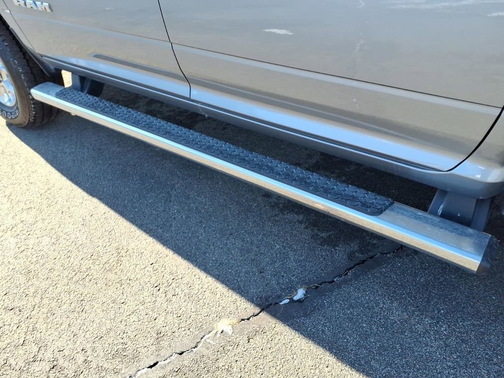 Used 2024 RAM 2500 Laramie w/ Safety Group image 11