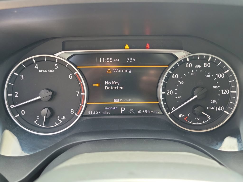 Used 2025 Nissan Rogue SV FWD image 25
