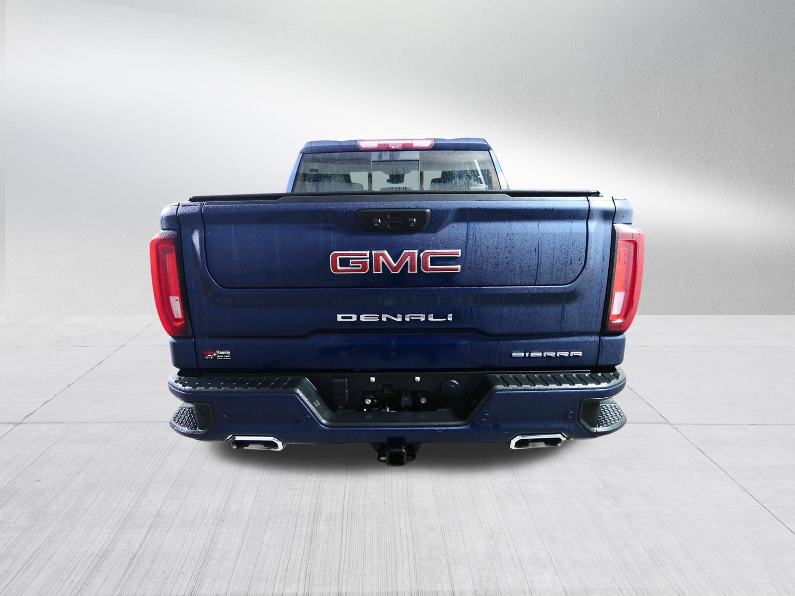 Certified 2022 GMC Sierra 1500 Denali w/ Denali Reserve Package AWD/4WD image 6